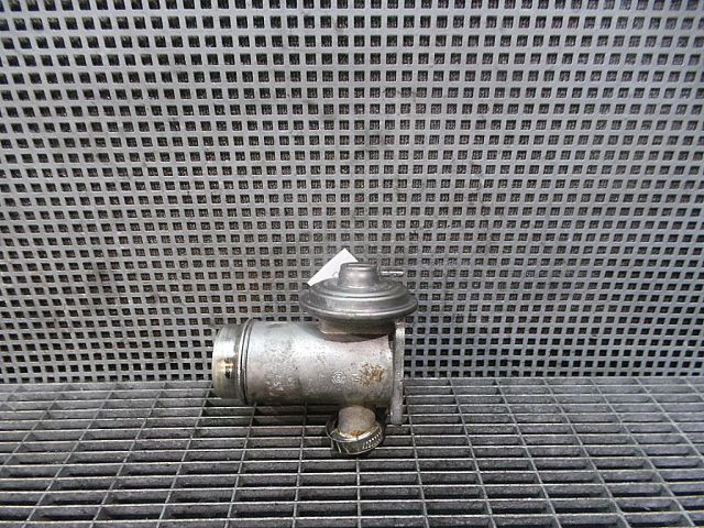 bontott BMW 1 EGR / AGR Szelep