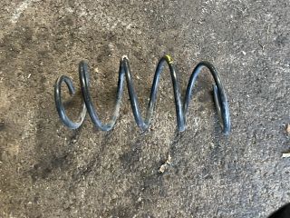 bontott BMW 1 Első Rugó