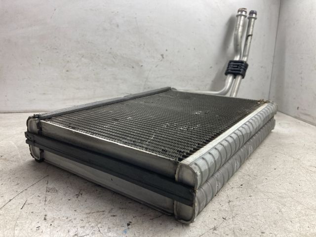 bontott BMW 1 Fűtőradiátor