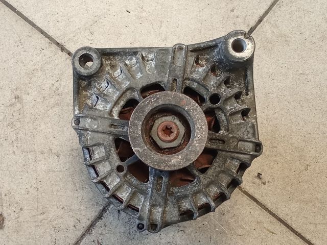 bontott BMW 1 Generátor