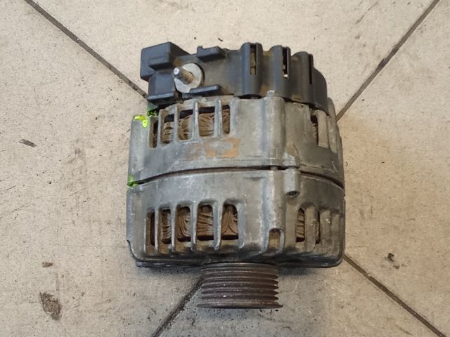 bontott BMW 1 Generátor