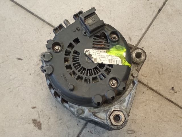 bontott BMW 1 Generátor