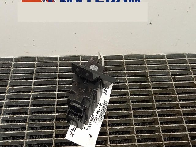 bontott BMW 1 Gyújtáskapcsoló