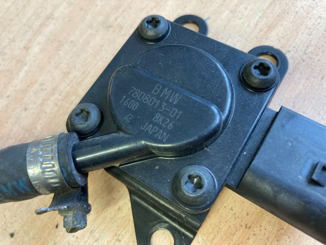 bontott BMW 1 Kipufogó Nyomásérzékelő