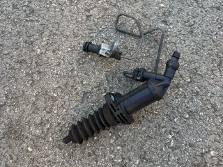 bontott BMW 1 Kuplung Munkahenger