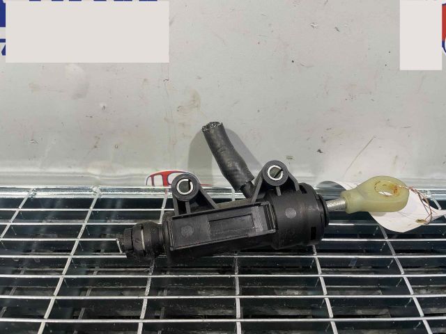 bontott BMW 1 Kuplung Munkahenger