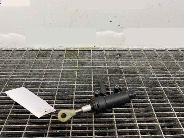 bontott BMW 1 Kuplung Munkahenger