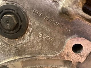 bontott BMW 1 Motor (Fűzött blokk hengerfejjel)