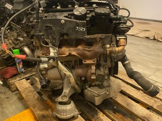 bontott BMW 1 Motor (Fűzött blokk hengerfejjel)