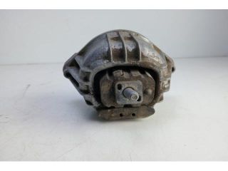 bontott BMW 1 Motor Tartó Bak (Pozíciófüggetlen)