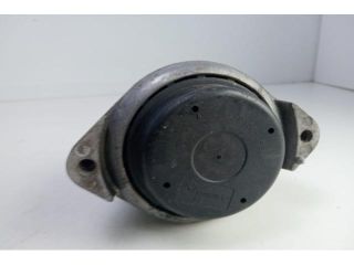 bontott BMW 1 Motor Tartó Bak (Pozíciófüggetlen)