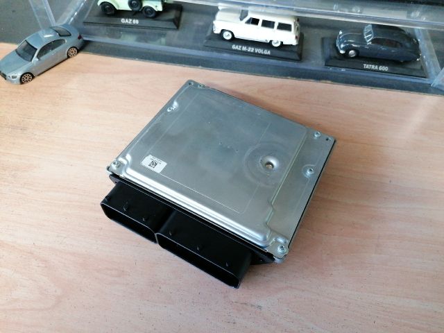 bontott BMW 1 Motorvezérlő