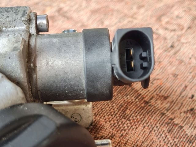 bontott BMW 1 Nagynyomású Szivattyú