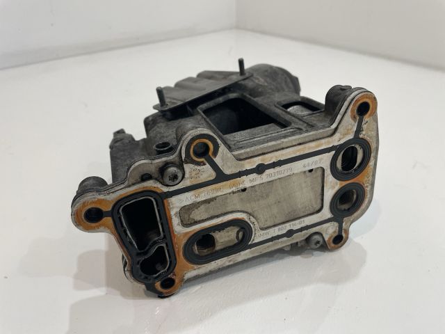 bontott BMW 1 Olajszűrő Ház