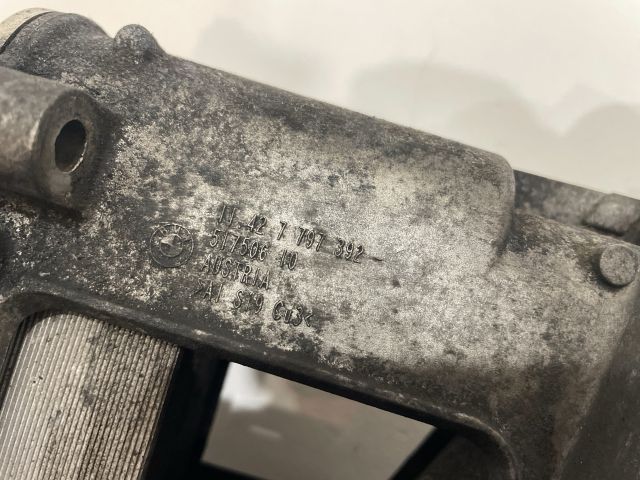 bontott BMW 1 Olajszűrő Ház