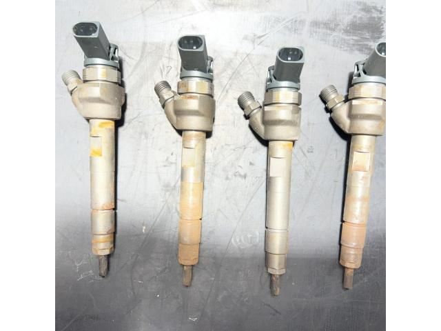 bontott BMW 1 Porlasztó (1 db)