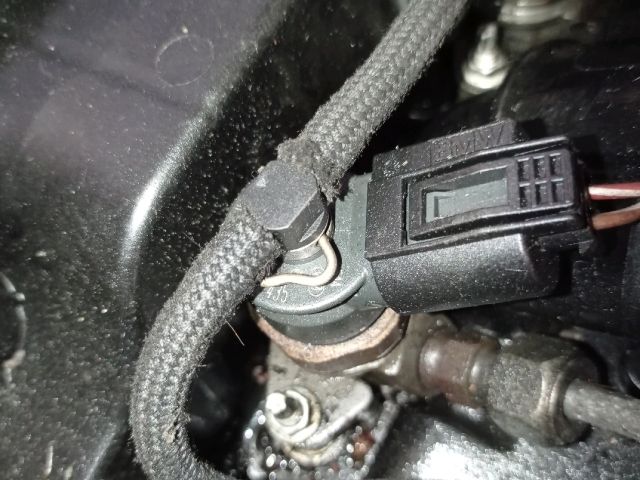 bontott BMW 1 Porlasztó (1 db)