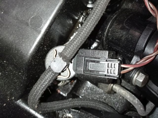 bontott BMW 1 Porlasztó (1 db)