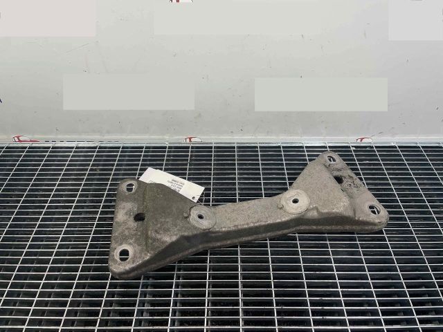 bontott BMW 1 Váltó Tartó Bak (Pozíciófüggetlen)