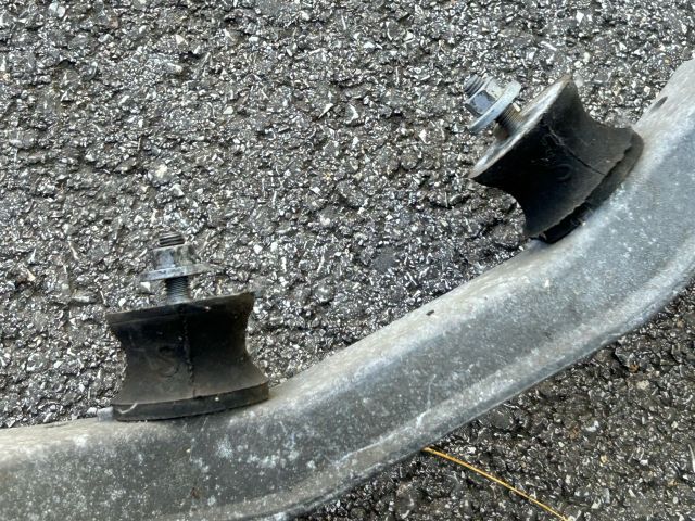 bontott BMW 1 Váltó Tartó Bak (Pozíciófüggetlen)