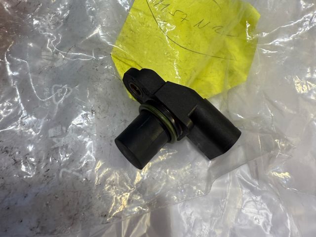 bontott BMW 1 Vezérműtengely Fordulatszám Jeladó