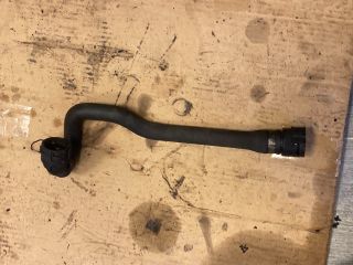 bontott BMW 1 Vízcső