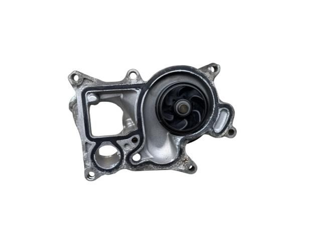 bontott BMW 1 Vízpumpa