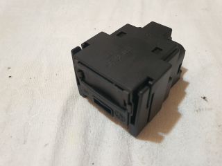 bontott BMW 1 Gyújtáskapcsoló