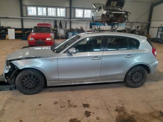 bontott BMW 1 Porlasztó Sor / Híd