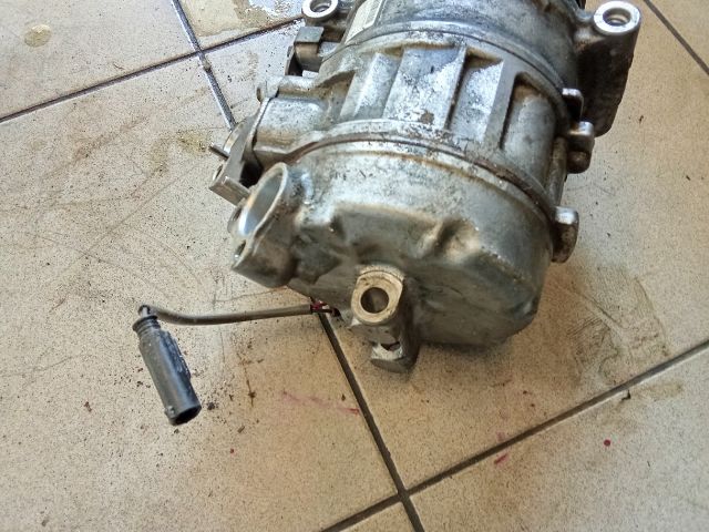 bontott BMW 1 Klímakompresszor