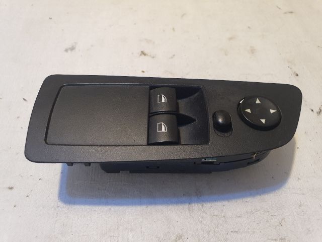 bontott BMW 1 Ablakemelő és Tükör Kapcsoló