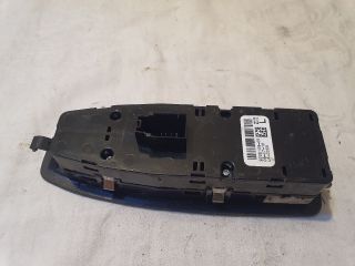 bontott BMW 1 Ablakemelő és Tükör Kapcsoló