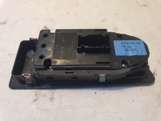 bontott BMW 1 Ablakemelő és Tükör Kapcsoló