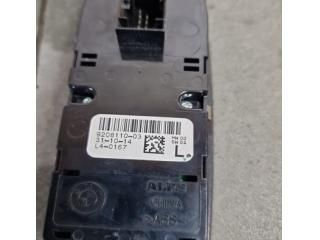 bontott BMW 1 Ablakemelő Kapcsoló Négyes / Kettes