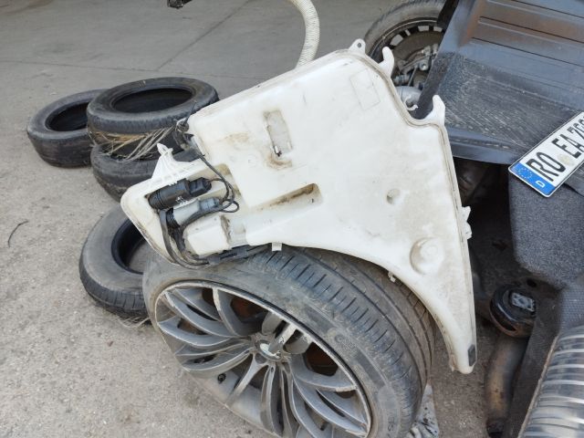 bontott BMW 1 Ablakmosó Tartály