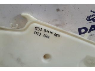 bontott BMW 1 Ablakmosó Tartály