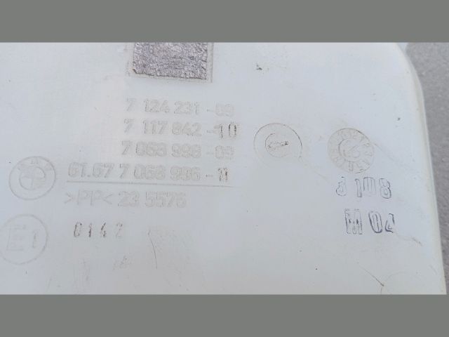 bontott BMW 1 Ablakmosó Tartály