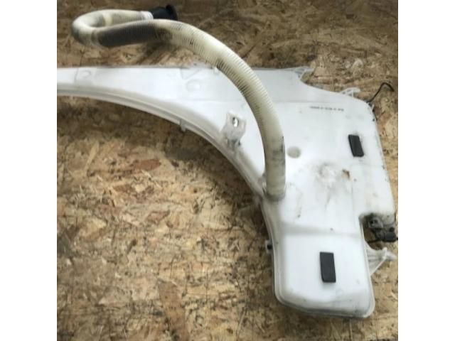 bontott BMW 1 Ablakmosó Tartály