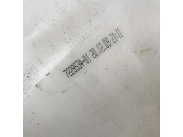 bontott BMW 1 Ablakmosó Tartály