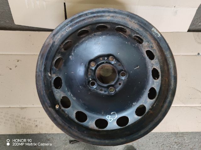 bontott BMW 1 Acélfelni (1 db)