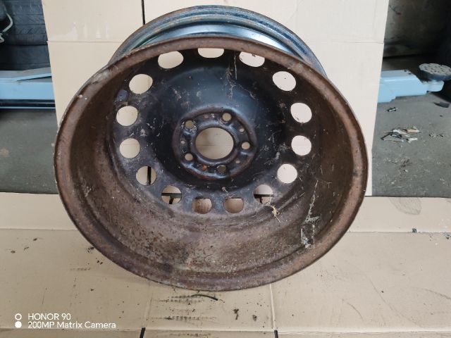 bontott BMW 1 Acélfelni (1 db)