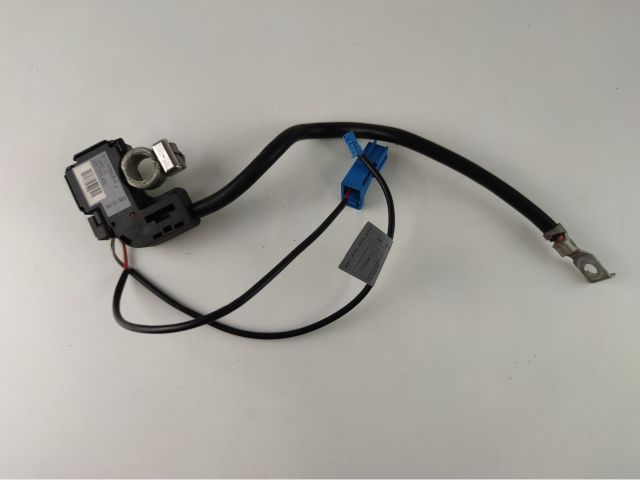 bontott BMW 1 Akkumulátor Saru Elektronikával