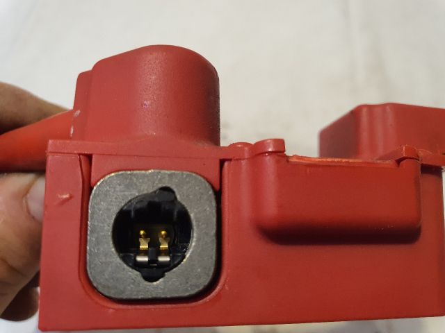 bontott BMW 1 Akkumulátor Saru Elektronikával