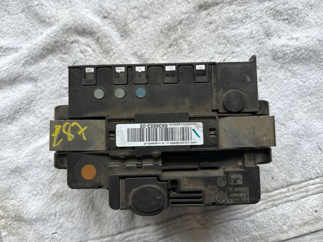 bontott BMW 1 Akkumulátor Vezérlő Panel