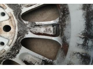 bontott BMW 1 Alufelni Szett