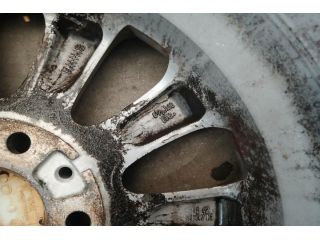 bontott BMW 1 Alufelni Szett