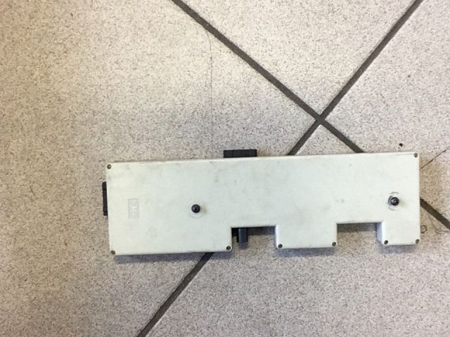 bontott BMW 1 Antenna Erősítő