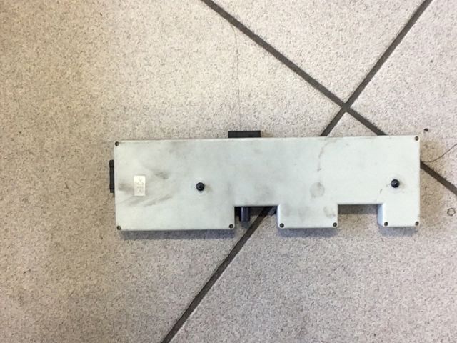 bontott BMW 1 Antenna Erősítő