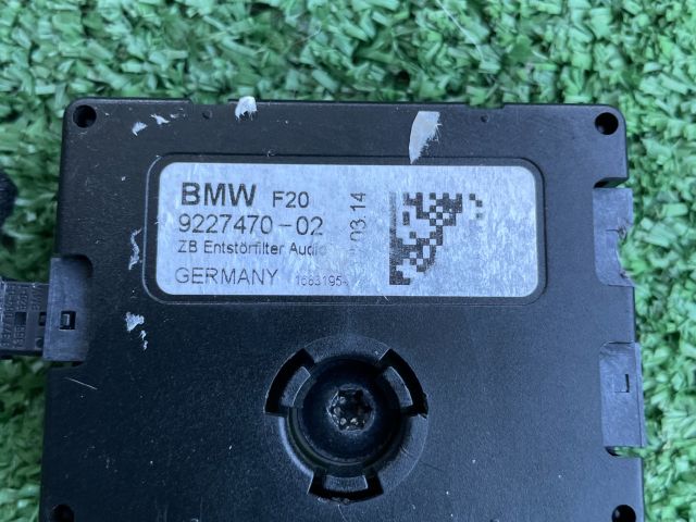 bontott BMW 1 Antenna Erősítő