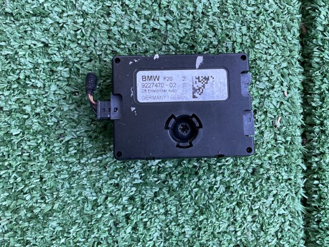 bontott BMW 1 Antenna Erősítő